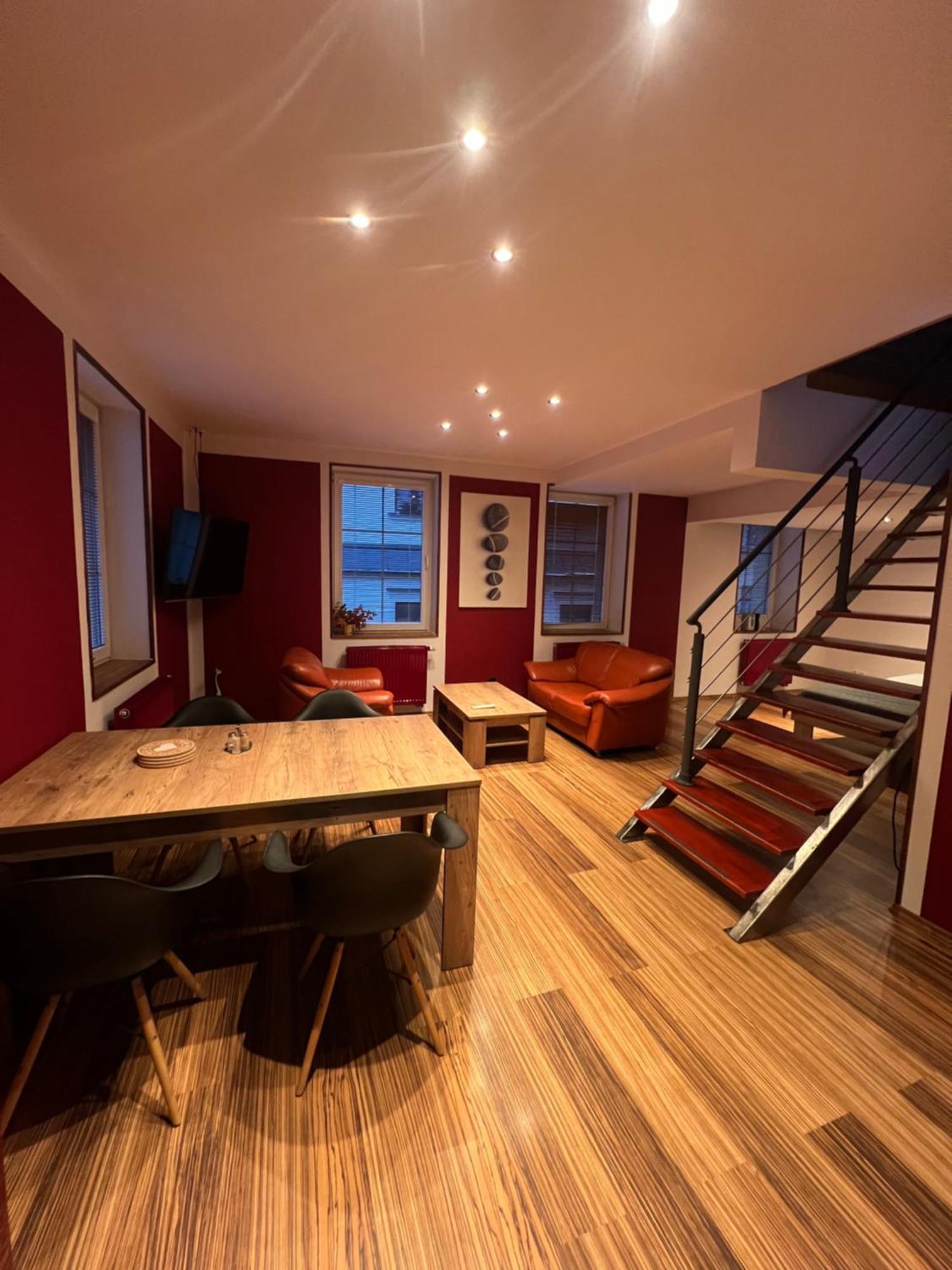 Luxusni Mezonet V Centru Apartment ลิเบอเรซ ภายนอก รูปภาพ